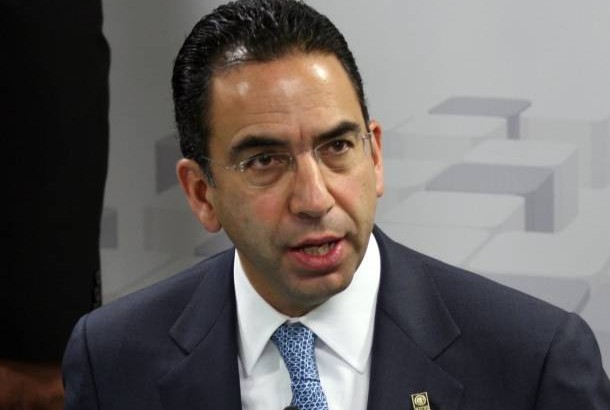 Anuncia PRI que rompe relaciones con Javier Lozano por “conflictivo e ineficaz”